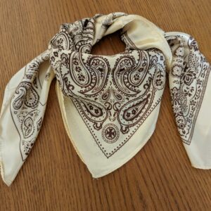 Foulard carré satin 90x90cm - motif bandana paisley cachemire
